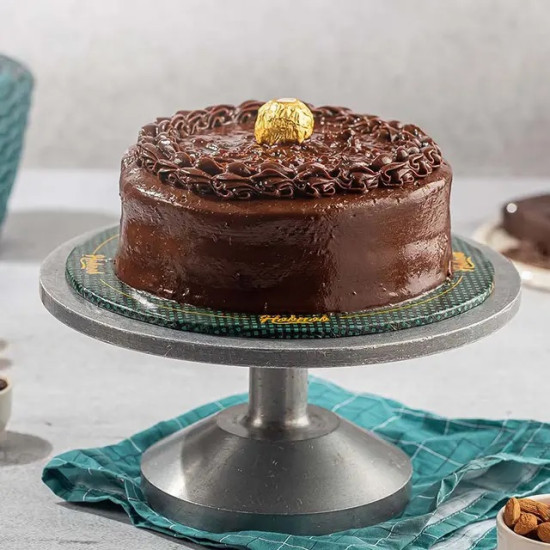 2lbs Ferrero Rocher Cake from Hobnob 2lbs Ferrero Rocher Cake from Hobnob