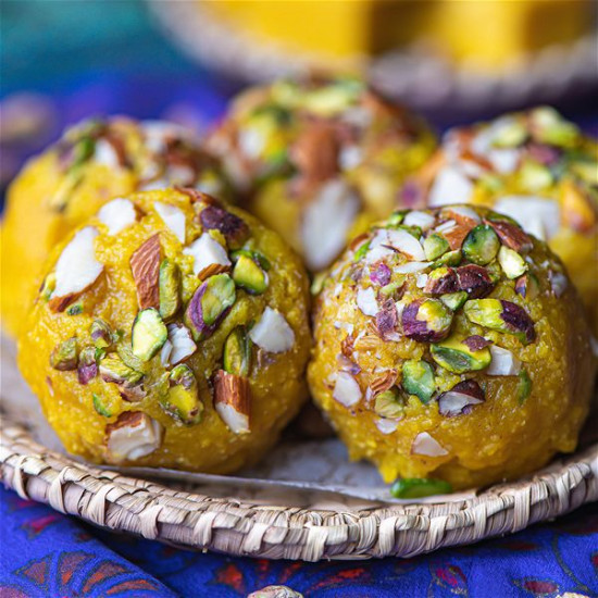 Special Moti Choor Ladu - Chashni Special Moti Choor Ladu - Chashni